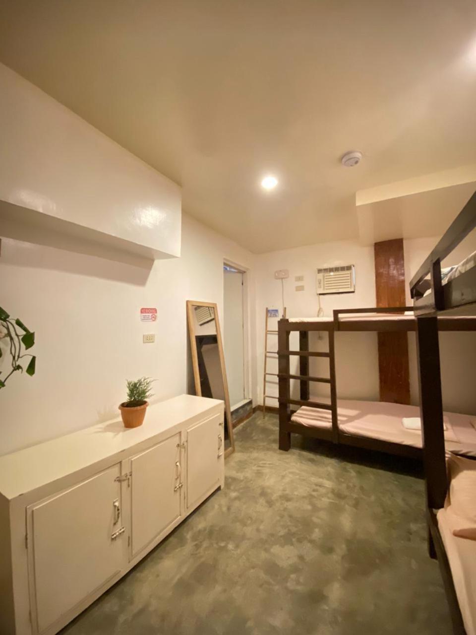 Malayah Hostel General Luna  Quarto foto